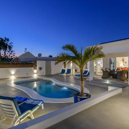 De Carrida Villa Puerto del Carmen (Lanzarote)